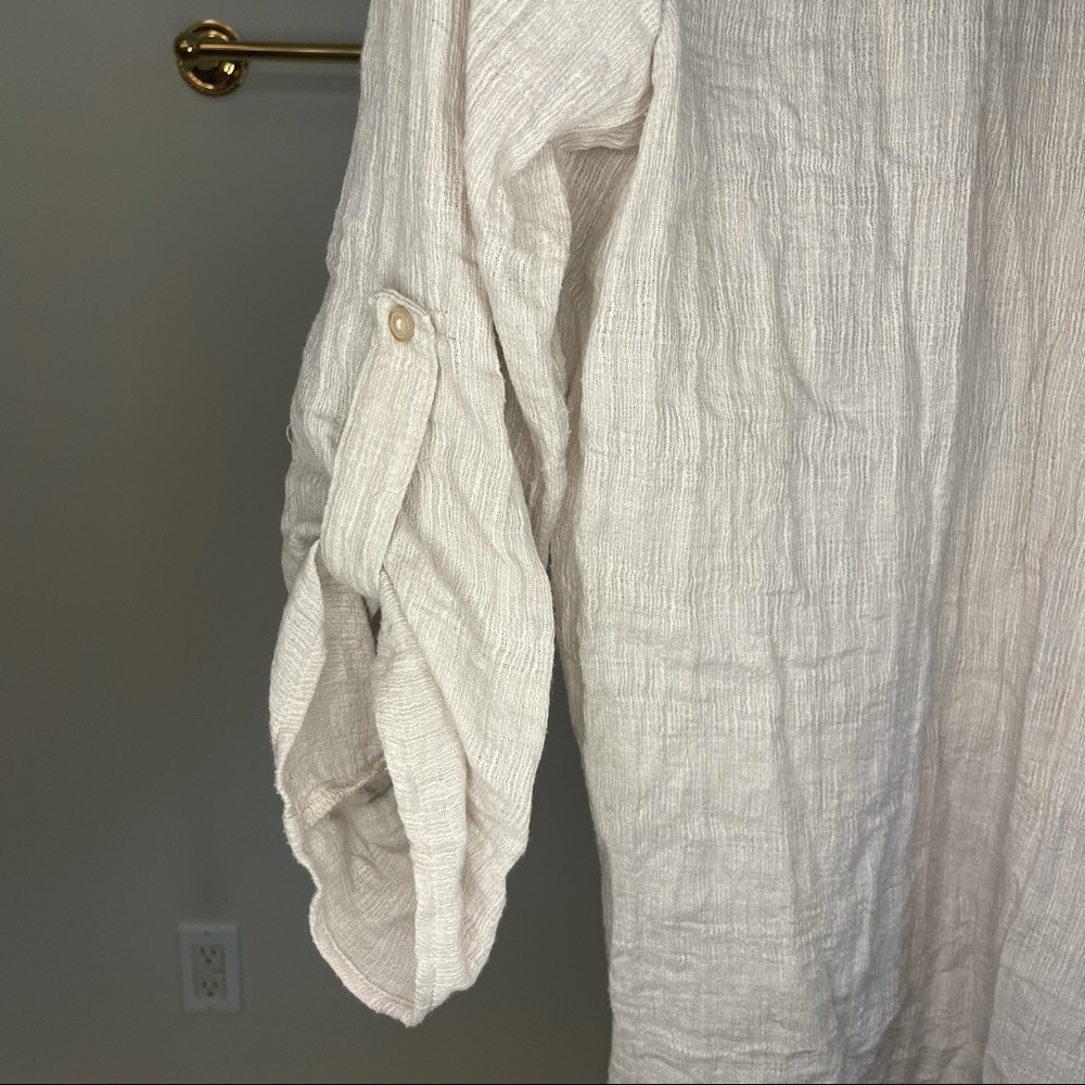 Linen Top - Picture 3 of 4
